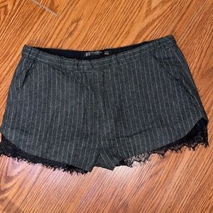 Zara Xs Shorts Grey w/ Black Lace Trim